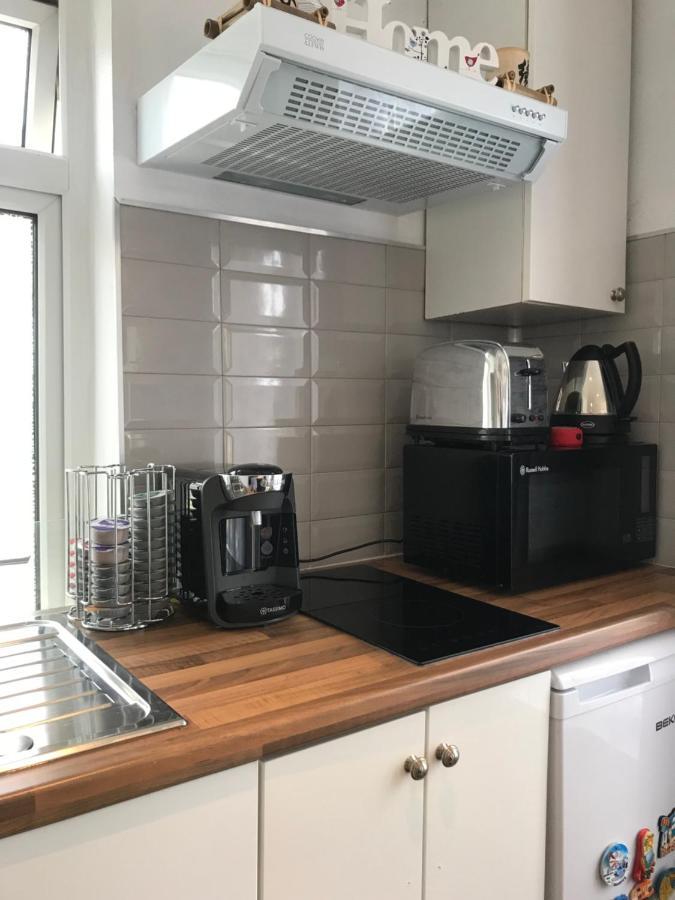 Studio Apartment Rainham  Luaran gambar